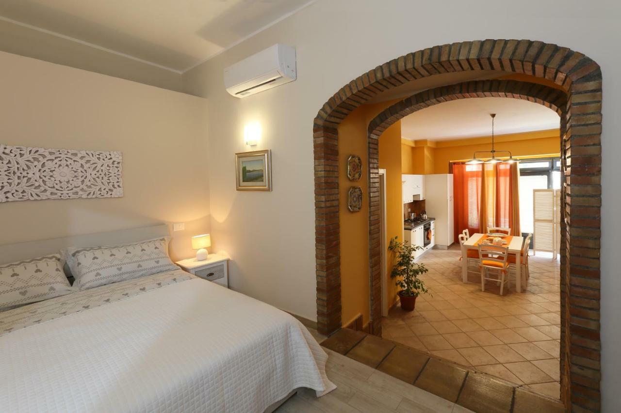 Trinacria House